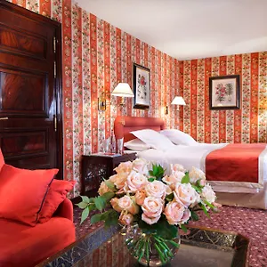 Hotel La Demeure Montaigne, Paris