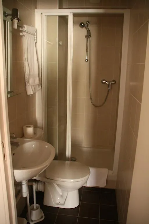 Hotel Du Roussillon Paris Frankrig