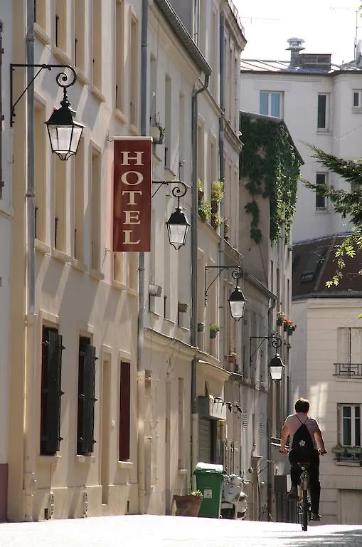 Hotel Du Roussillon Paris